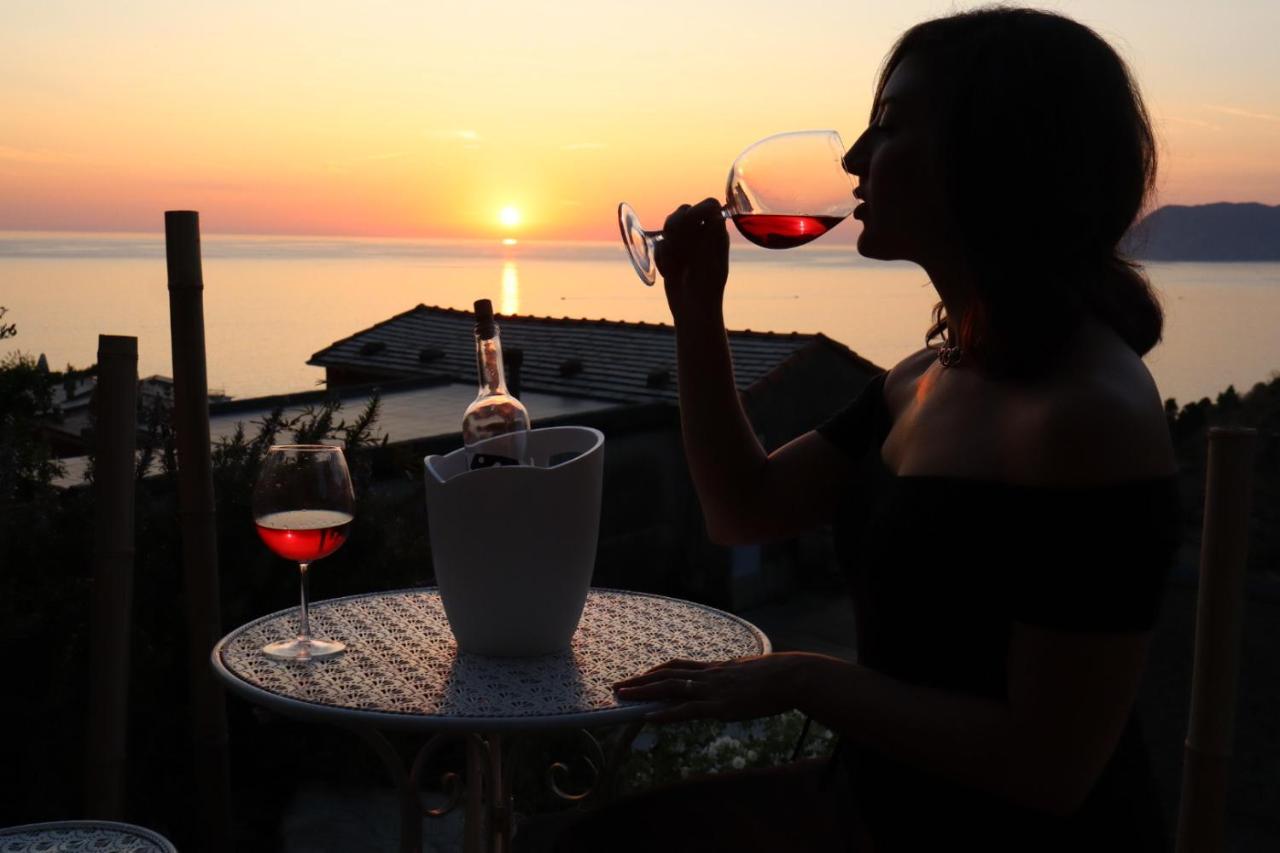 Sunset Manarola Apartment Luaran gambar